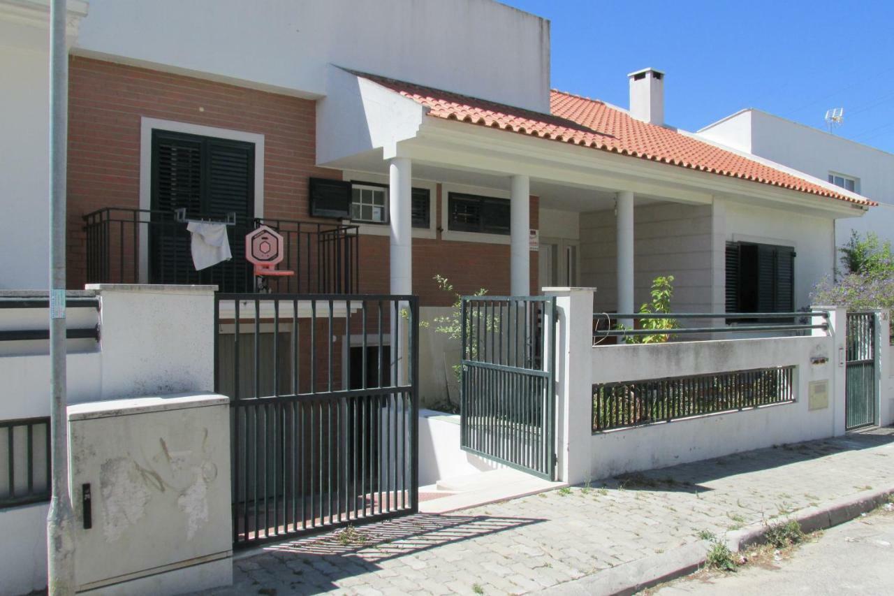 Residencial Marialva Park 호텔 코호이우스 외부 사진